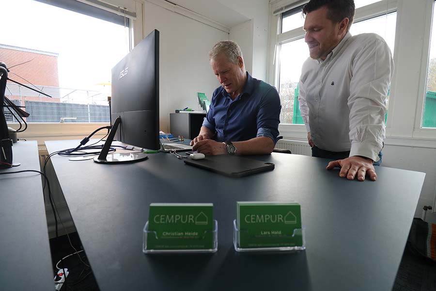 Kontakt Cempur